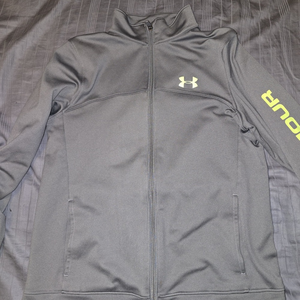 Under Armour Gray Performance Jacket with Moisture-Wicking Fabric
